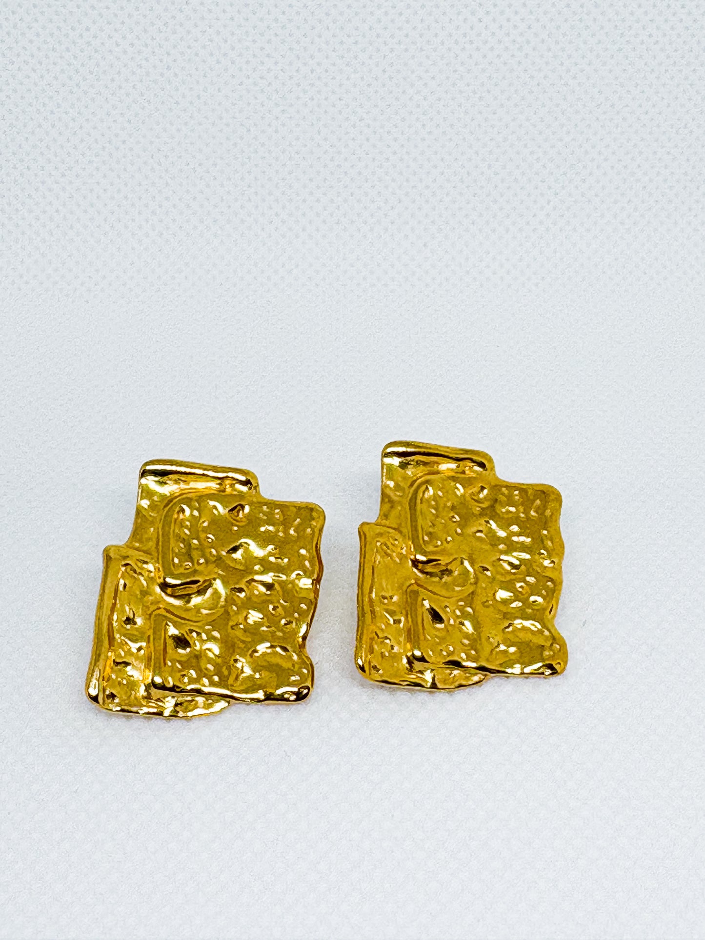 BOUCLES D'OREILLES ISIS